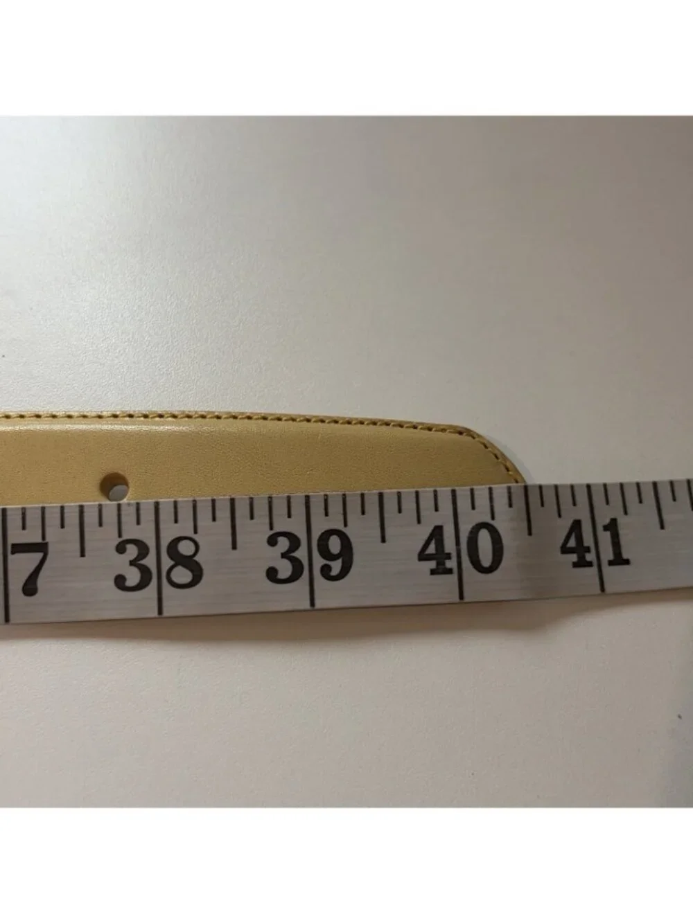 Talbots Women's Genuine Leather Belt Size XL Pastel Yellow Solid Brass Buckle